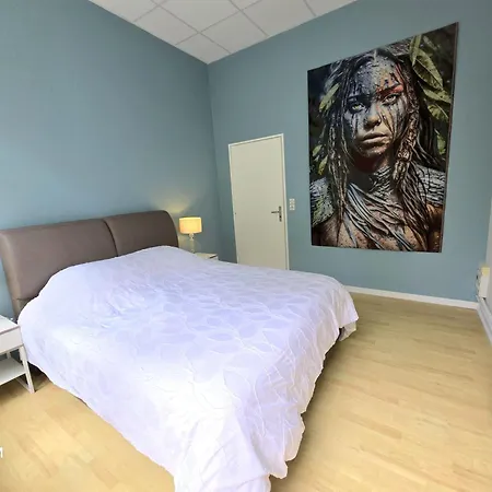 Les Logis Du Château La Vergne (Charente-Maritime)